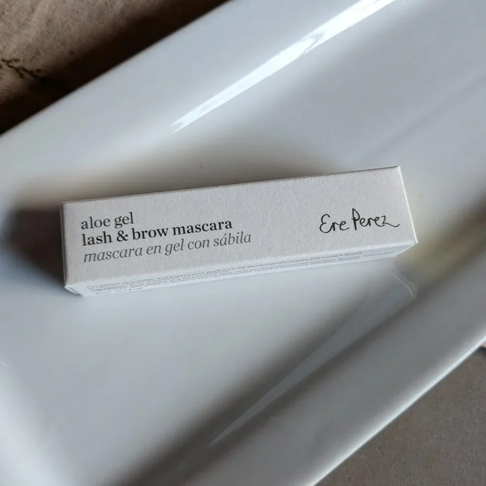 Ere Perez aloe gel lash & brow mascara a clear all-in-one mascara and brow gel